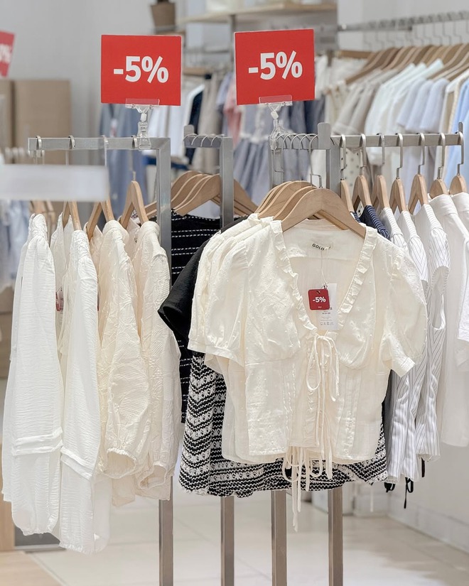 Local brand Việt sale "kịch sàn" lễ 2/9, váy áo xinh điên đảo thần hồn cũng chỉ từ 99k- Ảnh 24.