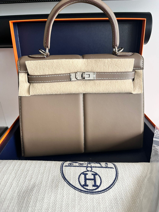 C&aacute;ch d&ugrave;ng t&uacute;i hiệu chọn lọc của d&acirc;u h&agrave;o m&ocirc;n ki&ecirc;m "thần ti&ecirc;n tỷ tỷ" Việt Nam- Ảnh 12.