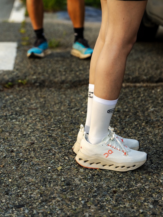 ON - Từ thất bại khi đòi gắn “ống nước” vào giày Nike, giờ sắp vượt mặt Nike tới nơi- Ảnh 7. ON - Từ thất bại khi đòi gắn “ống nước” vào giày Nike, giờ sắp vượt mặt Nike tới nơi- Ảnh 7.