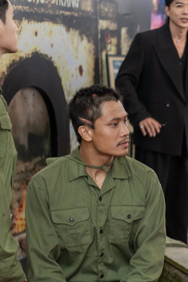 Sao nam phim Mưa Đỏ hết 
