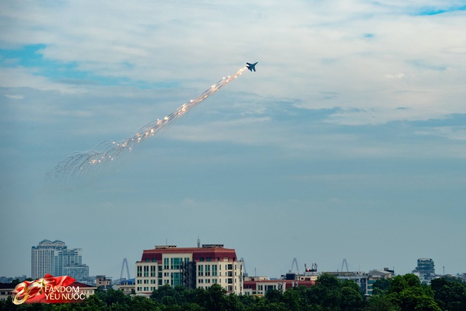 “Sít rịt” đã đời cho những ai không chịu ngủ vào đêm 29/8- Ảnh 7.