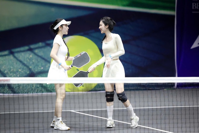 Vừa đi làm vừa học thạc sĩ vẫn vô địch pickleball, cô gái xinh đẹp ở TP.HCM nói về định kiến "ra sân để làm màu"- Ảnh 1.