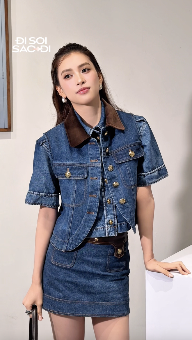 Bảo Ngọc mặt bé xíu, visual “10 phân vẹn 10” khi xuất hiện cùng Tiểu Vy- Ảnh 2.