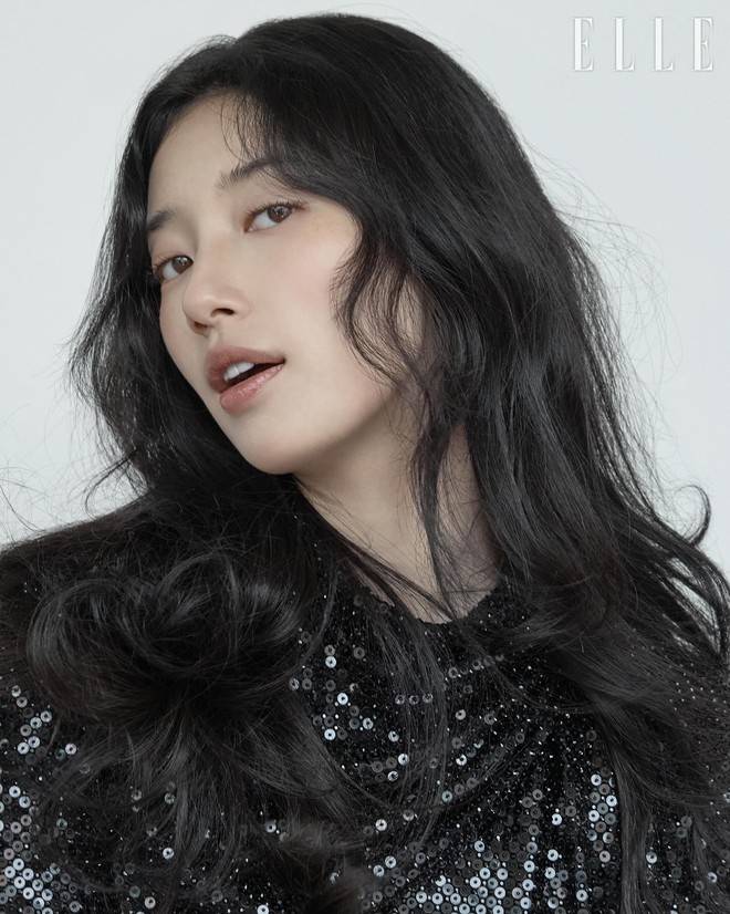 Hết Song Hye Kyo tới Suzy "làm loạn"- Ảnh 7.