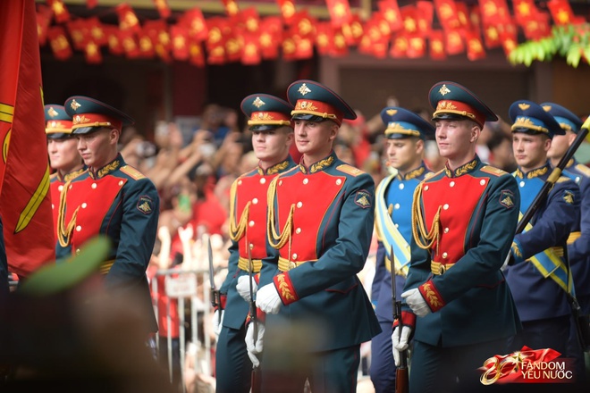 Ng&agrave;y đẹp nhất l&agrave; ng&agrave;y 2/9: C&aacute;c khối diễu binh diễu h&agrave;nh toả ra khắp Thủ đ&ocirc; trong nắng m&ugrave;a thu rực rỡ- Ảnh 10.