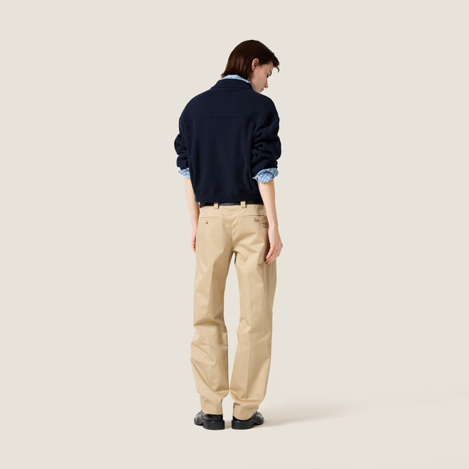 Sơn Tùng M-TP bắt trend outfit "tổng tài" đi xin lỗi, nhưng không đuổi kịp Jack- Ảnh 6.