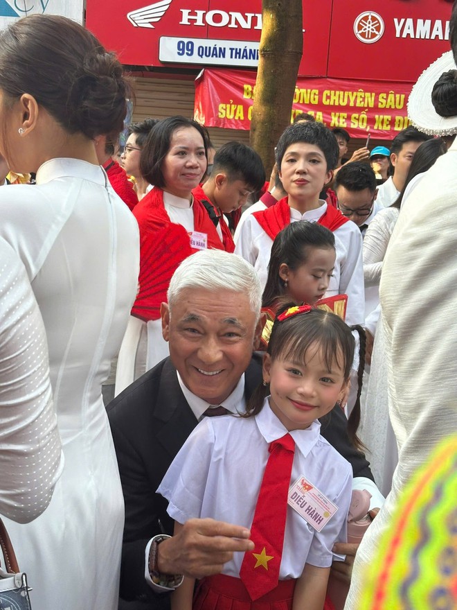 Vệ sĩ của Mỹ Tâm- Ảnh 1.