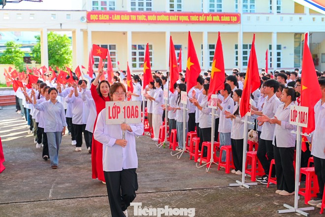Tổng Bí thư Tô Lâm tham dự lễ khai giảng đặc biệt- Ảnh 22.