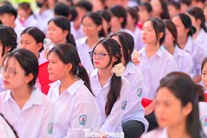 Tổng Bí thư Tô Lâm tham dự lễ khai giảng đặc biệt- Ảnh 20.