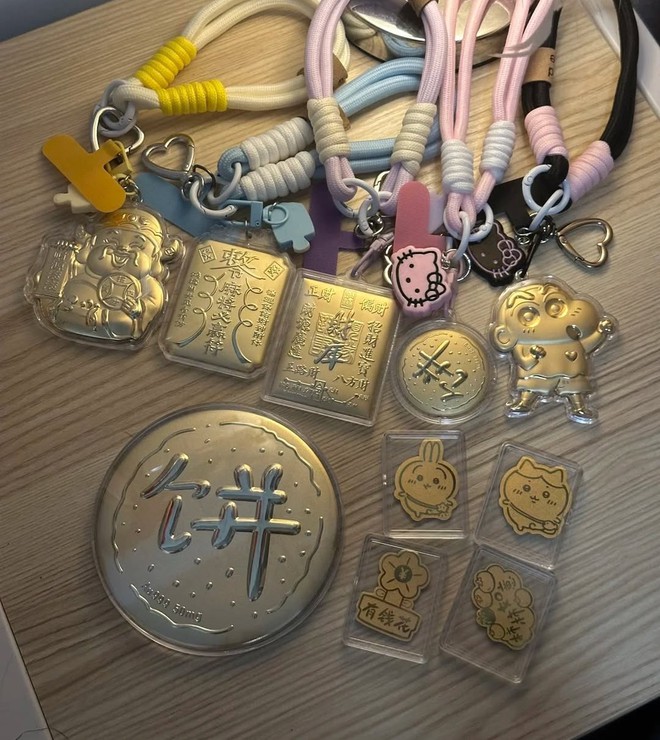 Một kiểu mua v&agrave;ng mới đang l&ecirc;n ngồi, giờ ai cũng mua được v&agrave;ng, khoe v&agrave;ng sẽ l&agrave; xu hướng!- Ảnh 1.