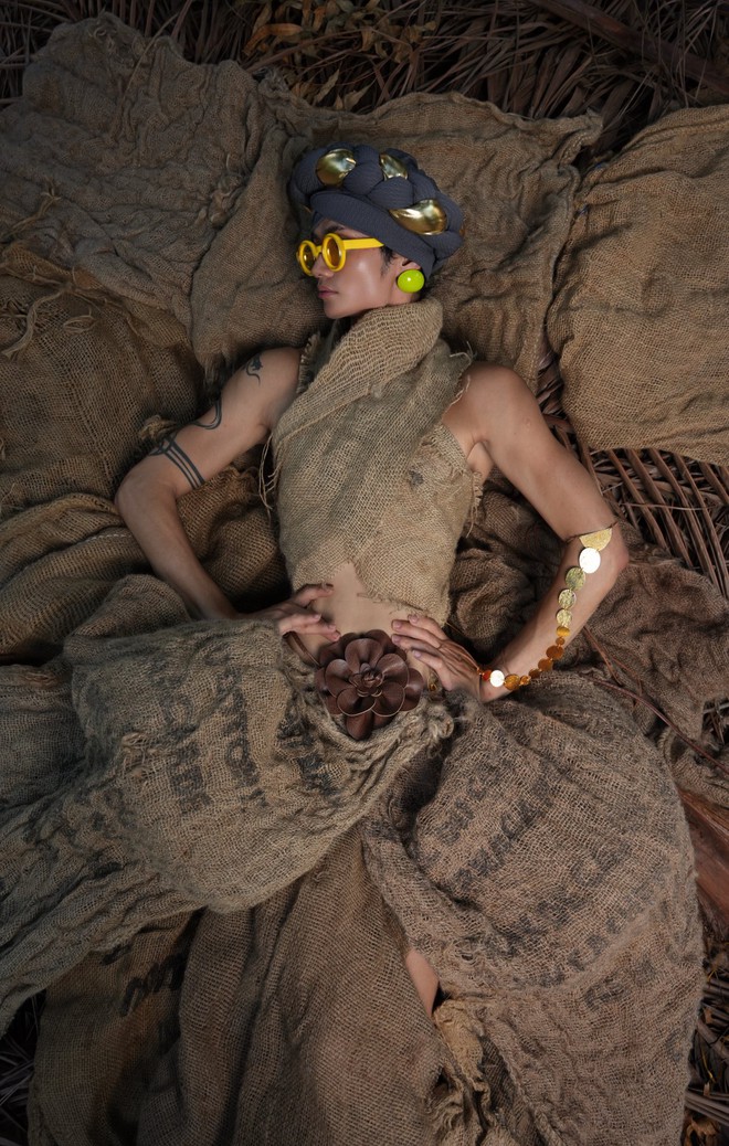 Qu&aacute; khứ từng l&agrave; ch&uacute; tiểu nặng gần trăm k&yacute; của ch&agrave;ng trai Việt trở th&agrave;nh hiện tượng thời trang tại Trung Quốc- Ảnh 5.