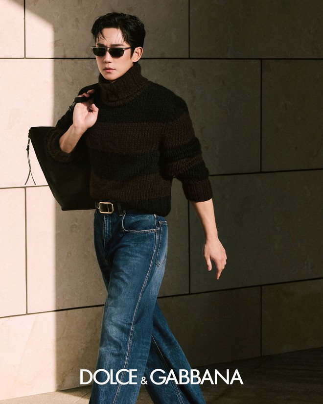 L&agrave; đại sứ ngồi h&agrave;ng đầu fashion show, Jung Hae In vẫn bị c&ocirc; lập v&igrave; l&agrave; trai ch&acirc;u &Aacute;?- Ảnh 9.