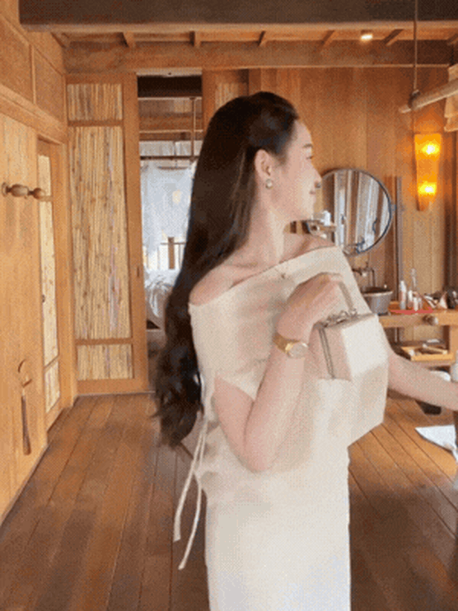 Đang diễn ra đ&aacute;m cưới Phương Nhi v&agrave; thiếu gia Minh Ho&agrave;ng: Lương Thuỳ Linh g&oacute;p mặt, vợ chồng Đỗ H&agrave; lộ chi tiết tr&ugrave;ng hợp đ&aacute;ng ch&uacute; &yacute;- Ảnh 1.