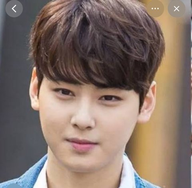 "Thiên tài khuôn mặt" Cha Eun Woo bị nghi phẫu thuật thẩm mỹ: Tài sản quý nhất cũng là giả?- Ảnh 4. "Thiên tài khuôn mặt" Cha Eun Woo bị nghi phẫu thuật thẩm mỹ: Tài sản quý nhất cũng là giả?- Ảnh 4.