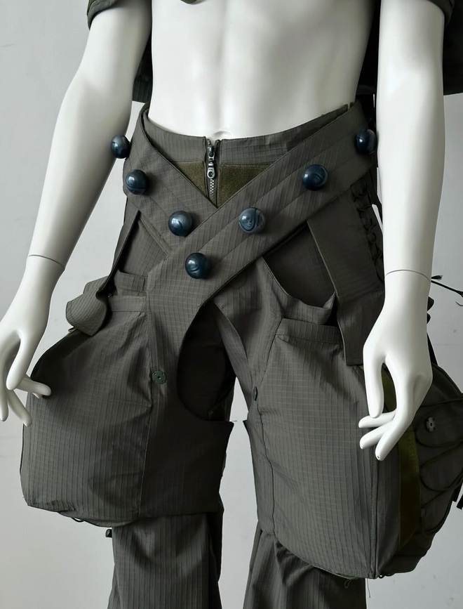 Rosé sắp công bố ảnh váy cưới có 1 không 2- Ảnh 4. Rosé sắp công bố ảnh váy cưới có 1 không 2- Ảnh 4.