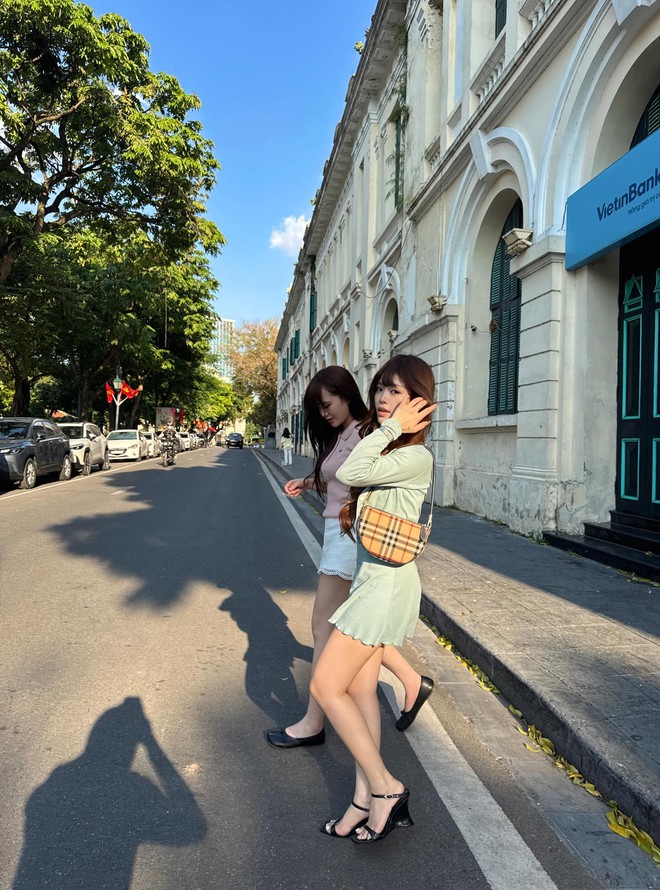 H&agrave; Nội hạ gần 10 độ chỉ sau một đ&ecirc;m, d&acirc;n t&igrave;nh đồng loạt rủ nhau &ldquo;xin nghỉ l&agrave;m để đi lượn phố&rdquo; - Ảnh 55.