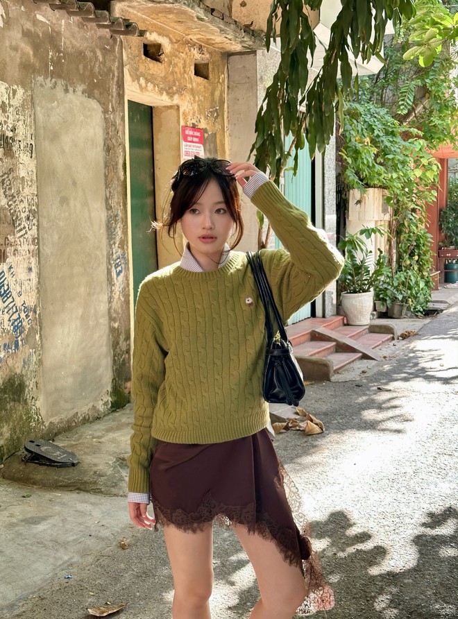 H&agrave; Nội hạ gần 10 độ chỉ sau một đ&ecirc;m, d&acirc;n t&igrave;nh đồng loạt rủ nhau &ldquo;xin nghỉ l&agrave;m để đi lượn phố&rdquo; - Ảnh 4.
