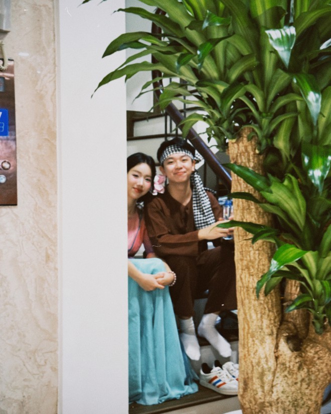 H&agrave; C&ograve;i bất ngờ cầu h&ocirc;n Meichan - Ảnh 6.