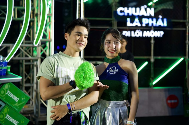 Trực tiếp từ điểm dừng duy nhất ở Đông Nam Á của NEWORLD: Huyền thoại Adam Beyer kết show ấn tượng, hàng nghìn raver "bung chất riêng" cùng bia Tuborg - Ảnh 12.
