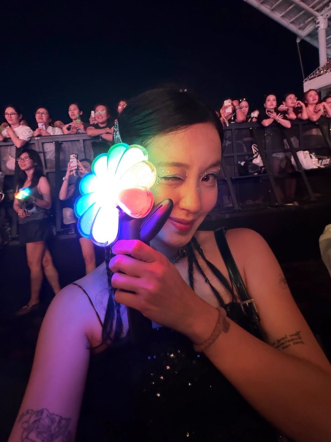 Dàn mỹ phân, phú bà đi quẩy với mấy anh BIGBANG về thức đến 5h sáng để "xả suộc", ai cũng gây chấn động- Ảnh 2.