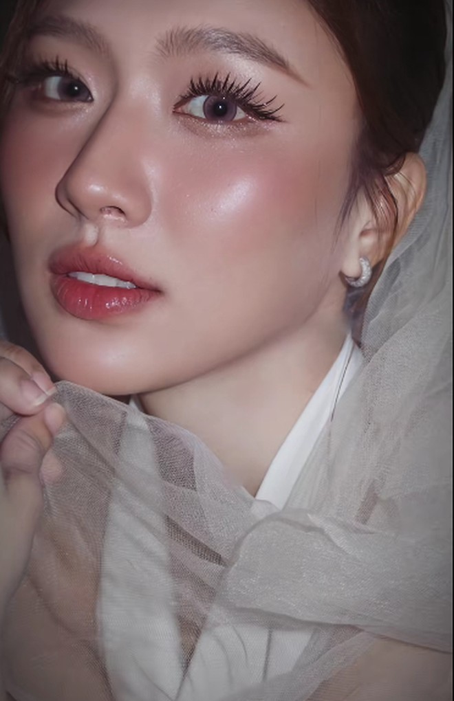 Trend &ldquo;Đừng bao giờ khinh thường một b&ocirc;ng hoa chưa nở&rdquo; oanh tạc MXH: Nh&igrave;n ảnh trước v&agrave; sau mới hiểu c&acirc;u n&oacute;i n&agrave;y - Ảnh 5.