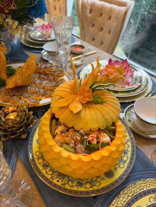 M&acirc;m cơm nh&agrave; "nem c&ocirc;ng chả phượng" của Ngọc Loan - gi&aacute;m đốc SN 1993 - Ảnh 10.