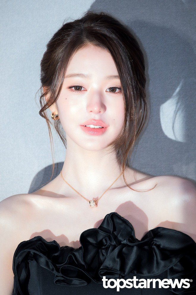 Jang Won Young v&agrave; Kim Ji Won viết tiếp cuộc chiến visual kh&ocirc;ng hồi kết giữa idol v&agrave; diễn vi&ecirc;n H&agrave;n- Ảnh 9.