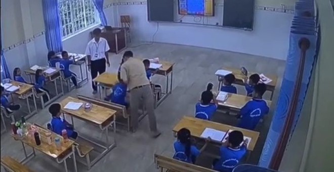 Vụ giáo viên tiếng Anh bạo hành học sinh: Sở lên tiếng, trường sẽ tạm dừng chương trình - Ảnh 2.