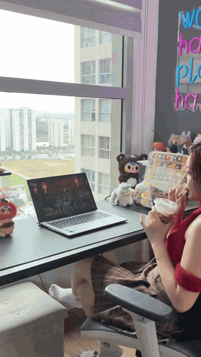 MC VTV cao vỏn vẹn 1m50: 24 tuổi cưới chồng gi&aacute;m đốc, tận hưởng cuộc sống tr&ecirc;n tầng cao giữa l&ograve;ng H&agrave; Nội- Ảnh 9.