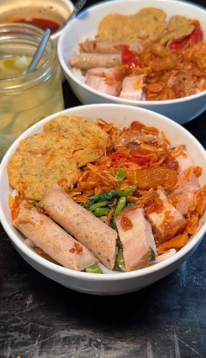 Qu&aacute;n canh b&uacute;n cua gia truyền ở phố cổ H&agrave; Nội, sợi b&uacute;n to gấp v&agrave;i lần b&igrave;nh thường, d&ugrave;ng 5 kg cua đồng cho nồi nước d&ugrave;ng - Ảnh 28.