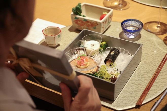 Bữa tối 9 món tại JW Marriott Hotel Seoul nơi tinh thần Nikkei phóng khoáng đối thoại cùng kỹ nghệ ẩm thực Nhật Bản - Ảnh 13.