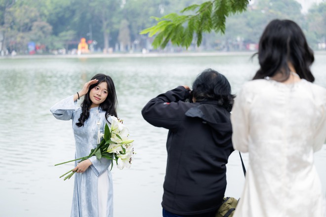 Tết đuổi sát nút, cả nàng thơ và thợ ảnh cùng chạy đua- Ảnh 10. Tết đuổi sát nút, cả nàng thơ và thợ ảnh cùng chạy đua- Ảnh 10.