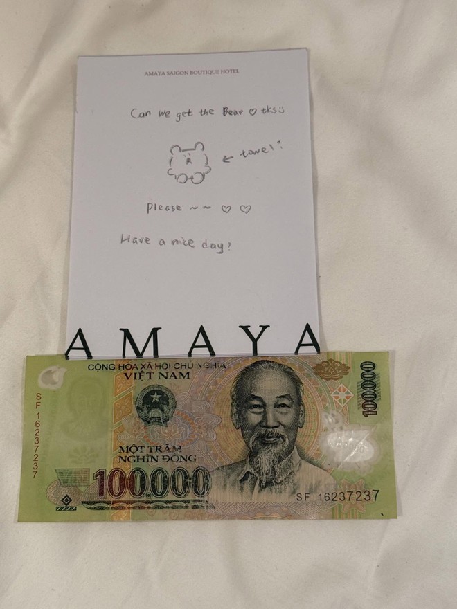 Kh&aacute;ch T&acirc;y chi 100 ngh&igrave;n thử th&aacute;ch nh&acirc;n vi&ecirc;n kh&aacute;ch sạn, sững sờ nhận về nguy&ecirc;n con c&aacute; sấu khổng lồ- Ảnh 9.