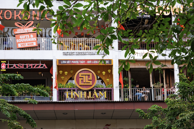 Chung cư 66 năm tuổi ở phố đi bộ Nguyễn Huệ từng l&ecirc;n b&aacute;o Mỹ: Diện mạo sau chỉnh trang lạ lẫm, nh&igrave;n ảo như A.I- Ảnh 8.