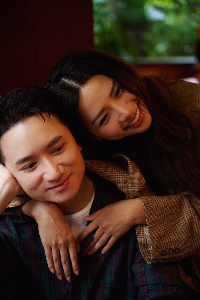 Y&ecirc;u c&ocirc; h&agrave;ng x&oacute;m, bạn th&acirc;n th&agrave;nh vợ chồng, 1 thập kỷ nắm tay: Kết h&ocirc;n như n&agrave;y mới đ&aacute;ng chứ!- Ảnh 2.