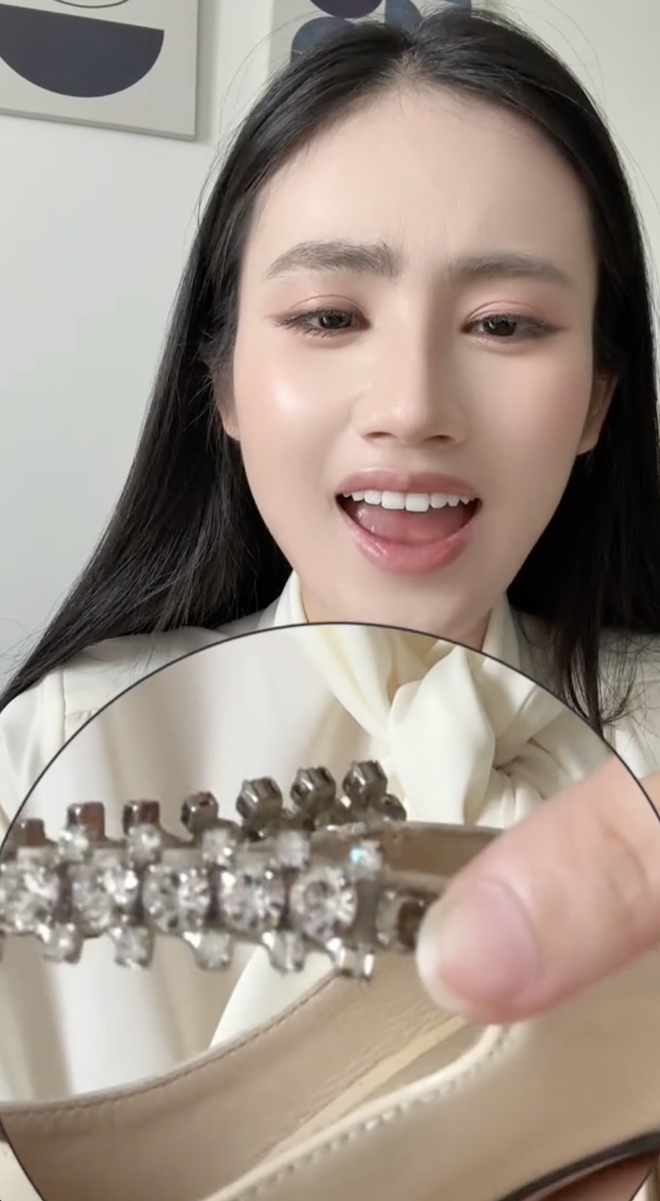 Hoa hậu &Yacute; Nhi b&oacute;c phốt h&atilde;ng gi&agrave;y được mệnh danh l&agrave; "&ocirc;ng ho&agrave;ng cao g&oacute;t"- Ảnh 5.