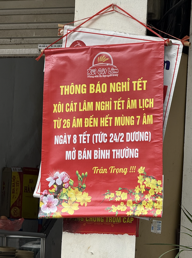 Nh&igrave;n người ta nghỉ Tết m&agrave; sốt ruột thay: Loạt qu&aacute;n nổi tiếng H&agrave; Nội đ&oacute;ng cửa d&agrave;i chưa từng thấy, c&oacute; nơi tận nửa th&aacute;ng- Ảnh 8.