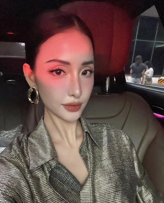 Mai Hồ x&aacute;ch t&uacute;i Herm&egrave;s trăm triệu trong m&agrave;n t&aacute;i ngộ, vẫn kh&ocirc;ng l&agrave; g&igrave; với 1 thứ phải gọi l&agrave; qu&aacute; sang!- Ảnh 7.