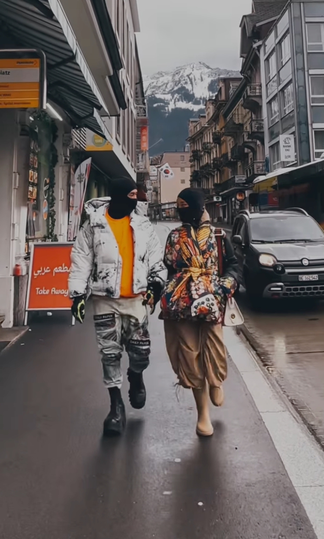 Châu Bùi và Binz: Ai đã thay đổi trước?- Ảnh 2. Châu Bùi và Binz: Ai đã thay đổi trước?- Ảnh 2.