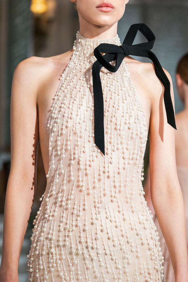 "M&atilde;" Đ&aacute;o Th&agrave;nh C&ocirc;ng: Thời trang Việt Nam đang phi nước đại tr&ecirc;n những đại lộ lớn nhất thế giới- Ảnh 23.