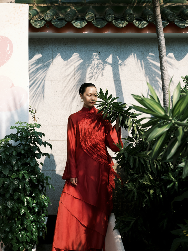 "M&atilde;" Đ&aacute;o Th&agrave;nh C&ocirc;ng: Thời trang Việt Nam đang phi nước đại tr&ecirc;n những đại lộ lớn nhất thế giới- Ảnh 7.