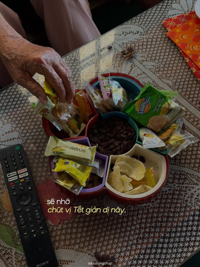 Ch&agrave;o nh&eacute;, Tết đi, m&igrave;nh cũng đi: Bộ ảnh đang viral v&igrave; ai nh&igrave;n v&agrave;o cũng thấy &ldquo;lụy&rdquo; những th&acirc;n thương n&agrave;y- Ảnh 4.