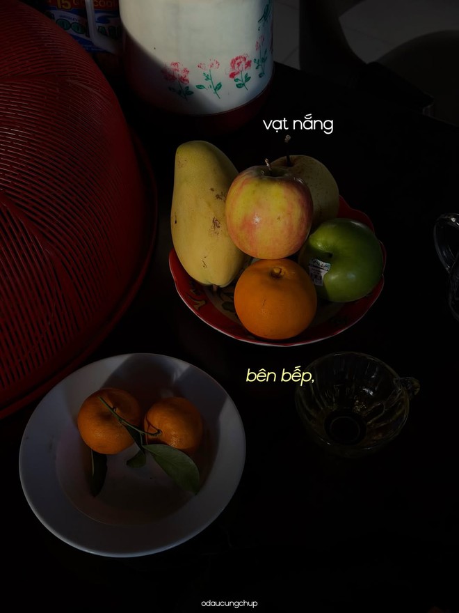 Ch&agrave;o nh&eacute;, Tết đi, m&igrave;nh cũng đi: Bộ ảnh đang viral v&igrave; ai nh&igrave;n v&agrave;o cũng thấy &ldquo;lụy&rdquo; những th&acirc;n thương n&agrave;y- Ảnh 6.