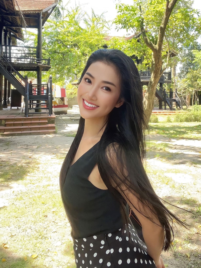 Tuổi 42 của mỹ nhân đẹp nhất miền Tây- Ảnh 16. Tuổi 42 của mỹ nhân đẹp nhất miền Tây- Ảnh 16.