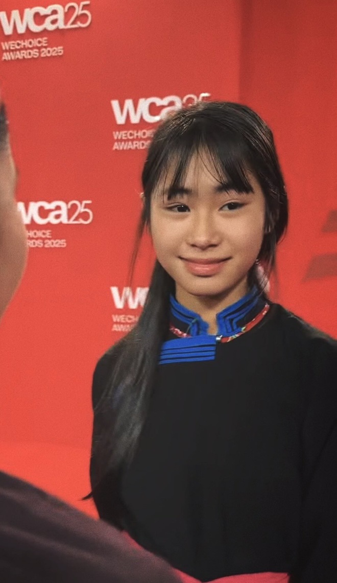 WeChoice 2025 xuất hiện một tiểu mỹ nh&acirc;n kh&ocirc;ng son phấn nhưng đẹp xao xuyến, hot rần rần c&otilde;i mạng- Ảnh 5.