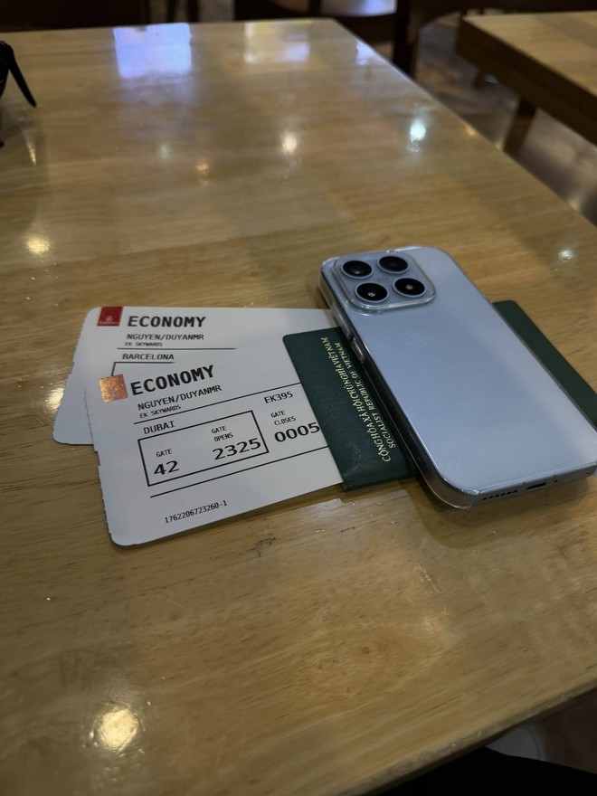 2 YouTuber Việt l&ecirc;n tiếng về t&igrave;nh h&igrave;nh hiện tại của m&igrave;nh từ UAE, Oman- Ảnh 2.