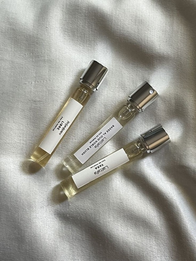 CLIP nh&acirc;n vi&ecirc;n cửa h&agrave;ng nước hoa cười cợt kh&aacute;ch, cả c&otilde;i mạng c&aacute;u: "V&ocirc; duy&ecirc;n m&agrave; tưởng h&agrave;i hước"- Ảnh 3.