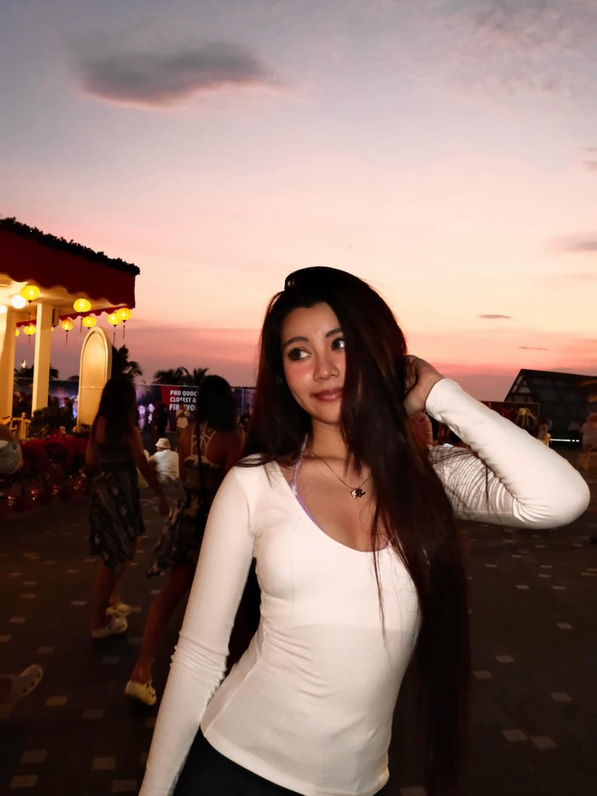 Hạt Dẻ bỏ đi 1 điểm giống ba, được khen lu&ocirc;n "nữ thần b&oacute;ng rổ"- Ảnh 16.