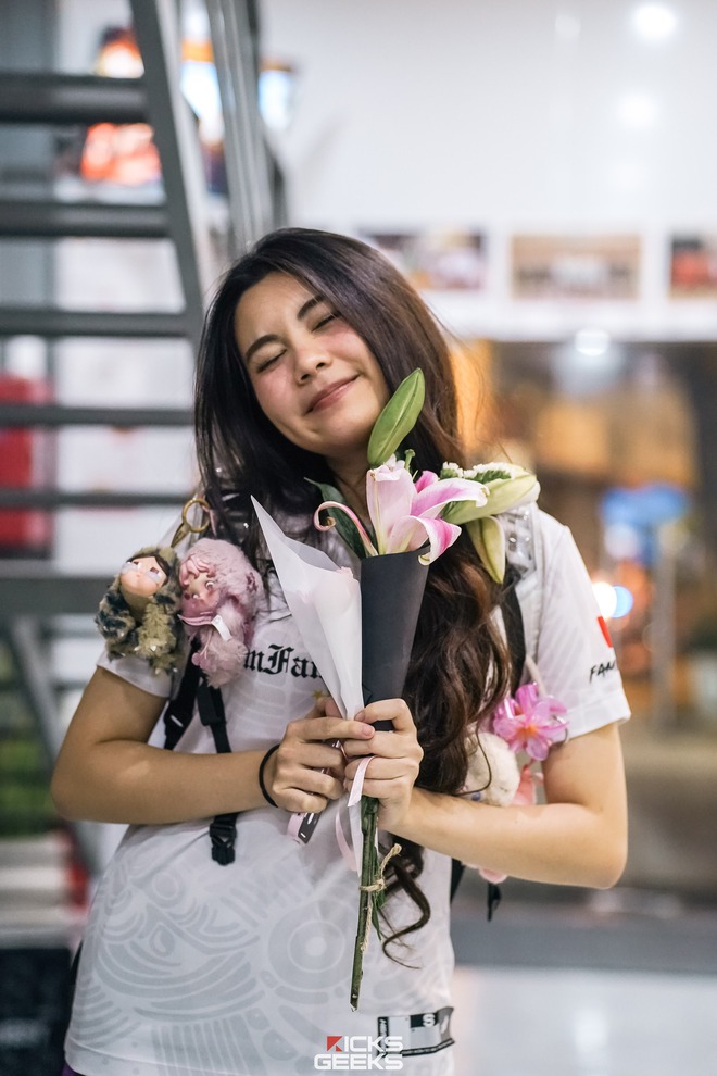 Hạt Dẻ bỏ đi 1 điểm giống ba, được khen lu&ocirc;n "nữ thần b&oacute;ng rổ"- Ảnh 7.