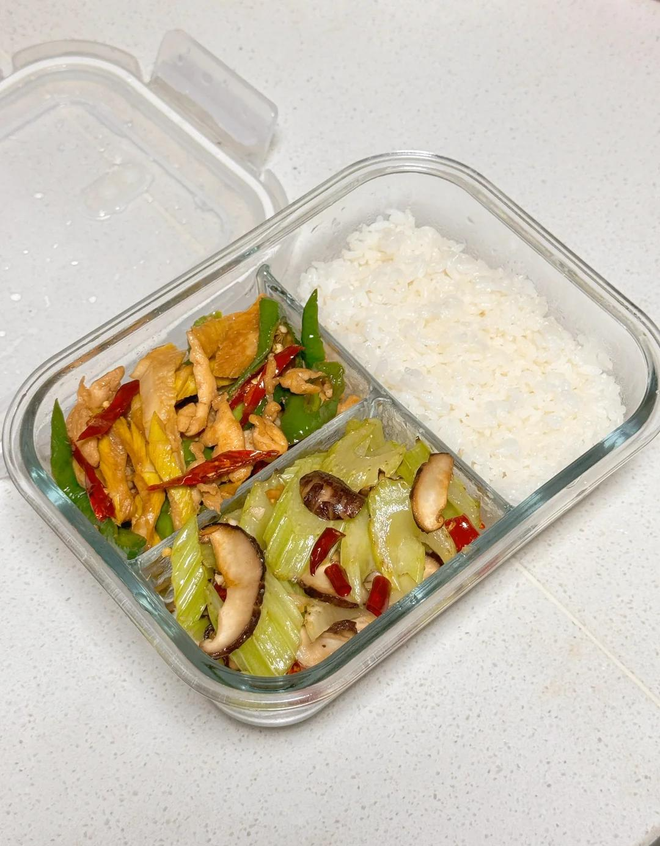 9 mẹo chi ti&ecirc;u h&agrave;ng ng&agrave;y nghe keo kiệt nhưng tiết kiệm v&ocirc; c&ugrave;ng hiệu quả- Ảnh 4.